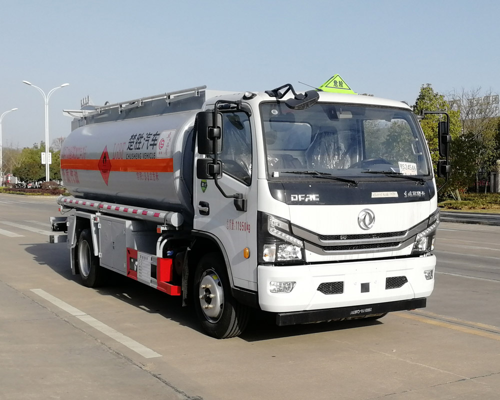 楚勝牌CSC5125GYY6型運(yùn)油車